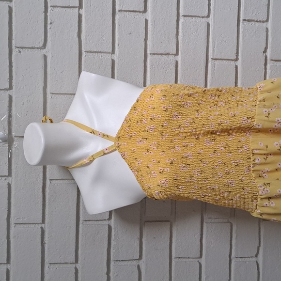 Lily Rose Yellow Floral Halter Romper. Size XL. NWOT - Picture 2 of 12